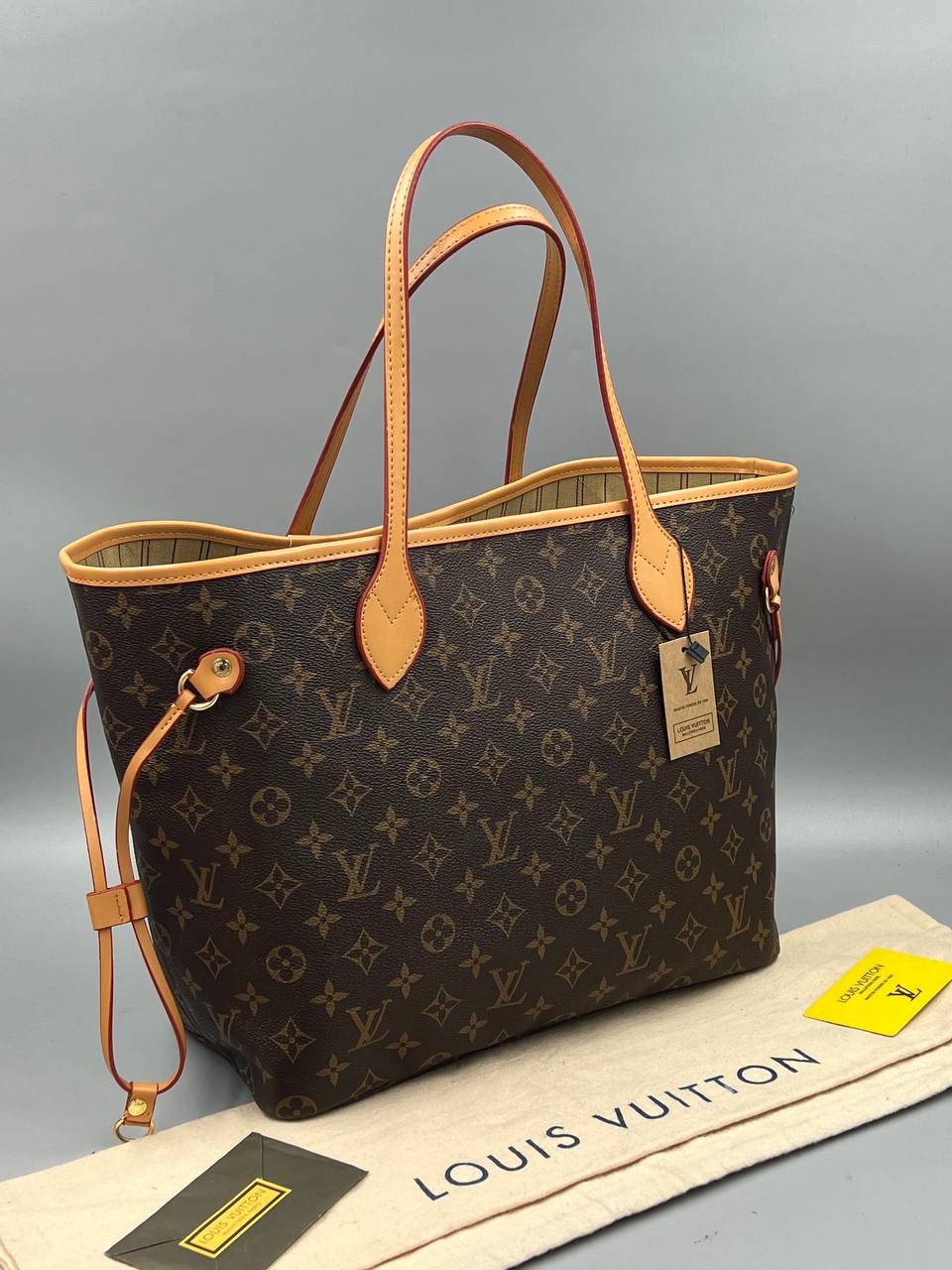 Neverfull Monogram