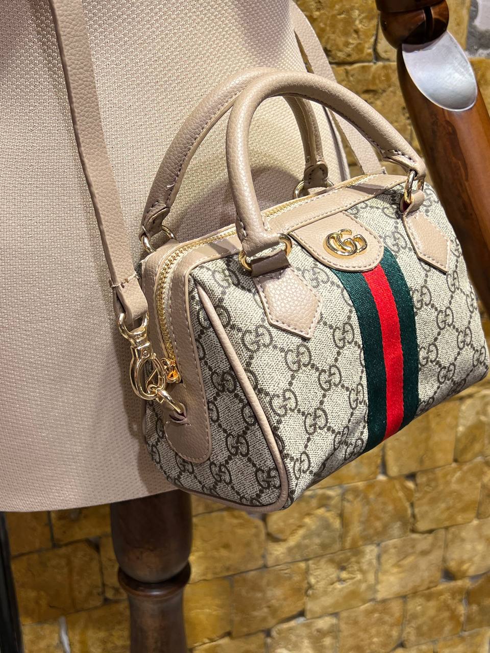 Gucci Speedy Μπεζ
