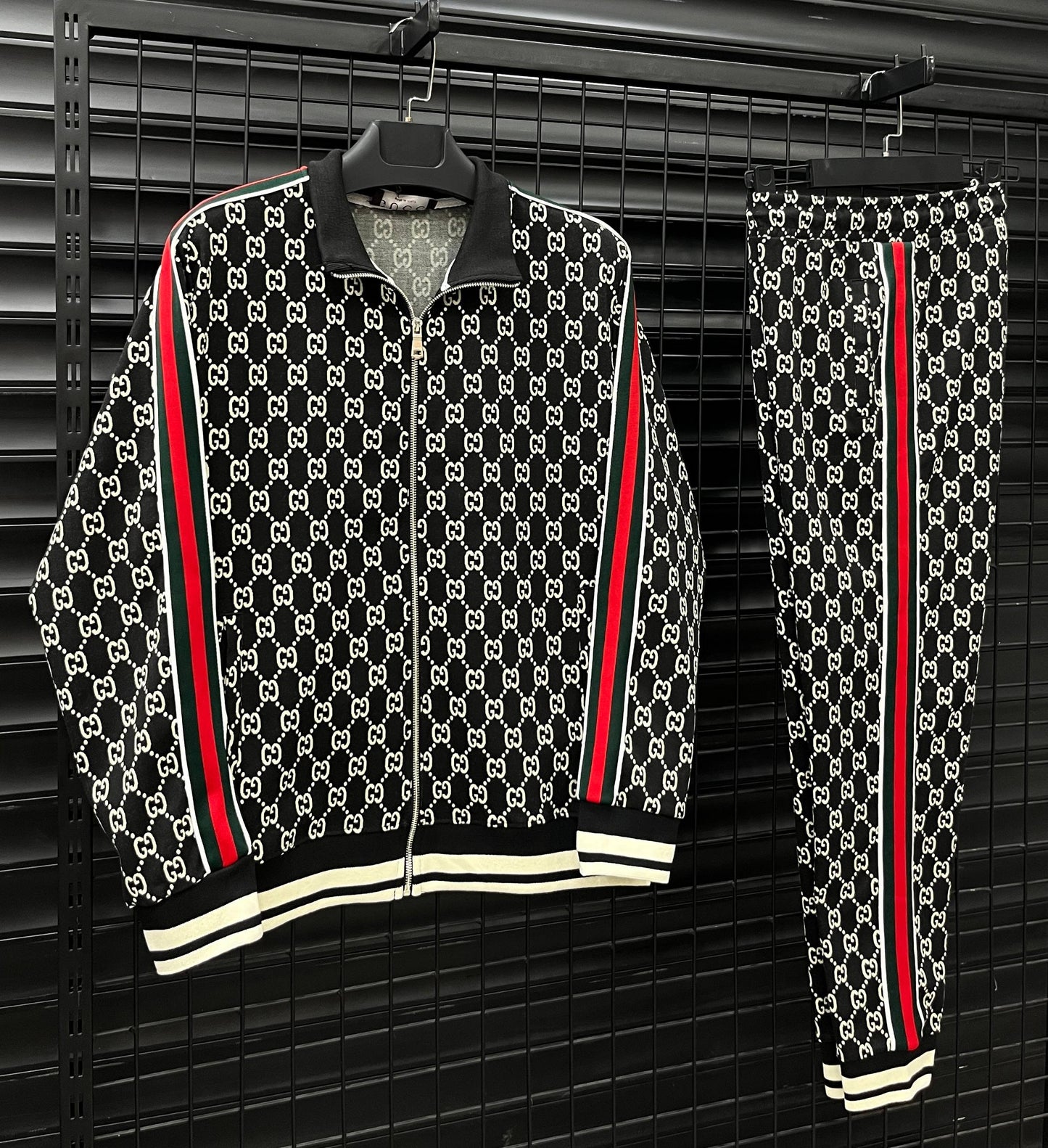 Gucci Σετ Φόρμες