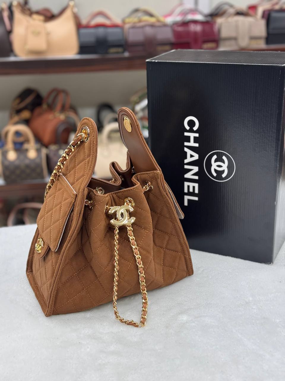 Σανέλ Πουγκί Suede