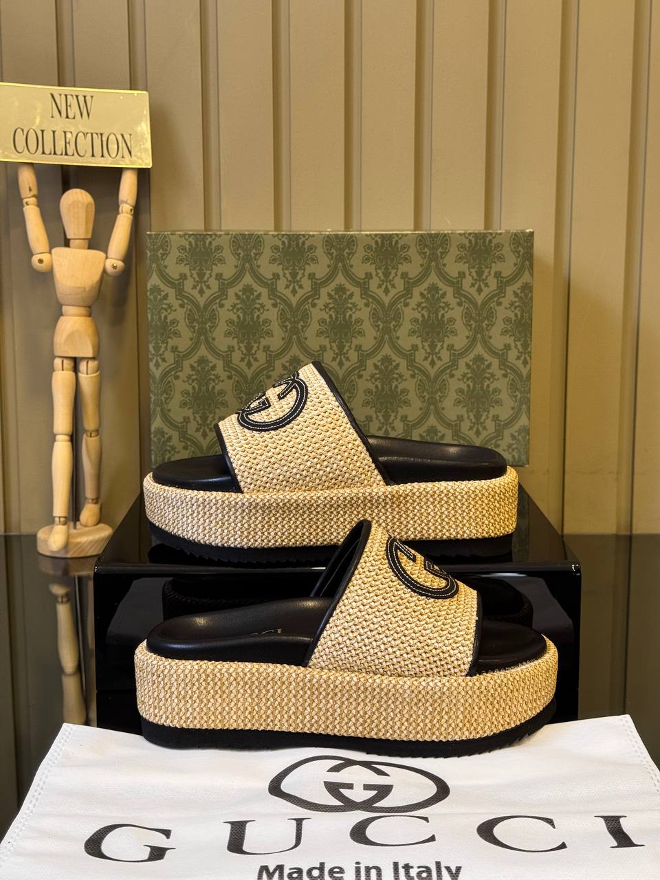 Gucci Platforms Black