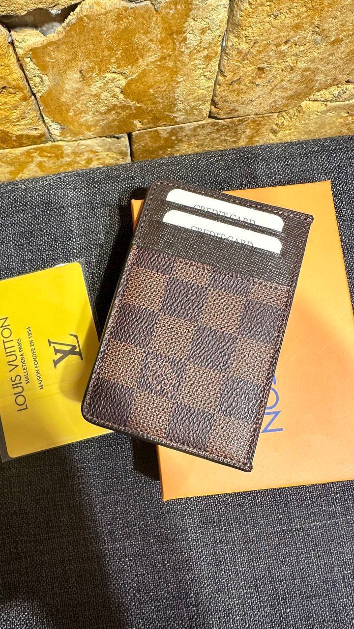 Louis Vuitton Cardholder Damier