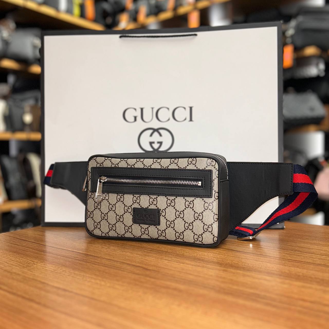 Gucci Web Stripe GG
