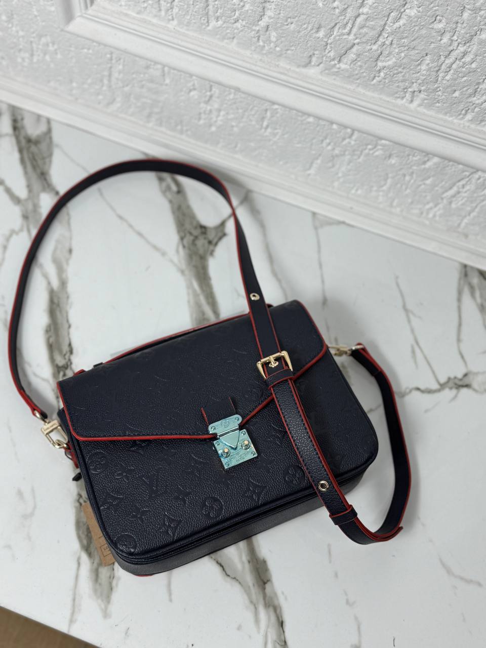 Louis Vuitton Metis Blue