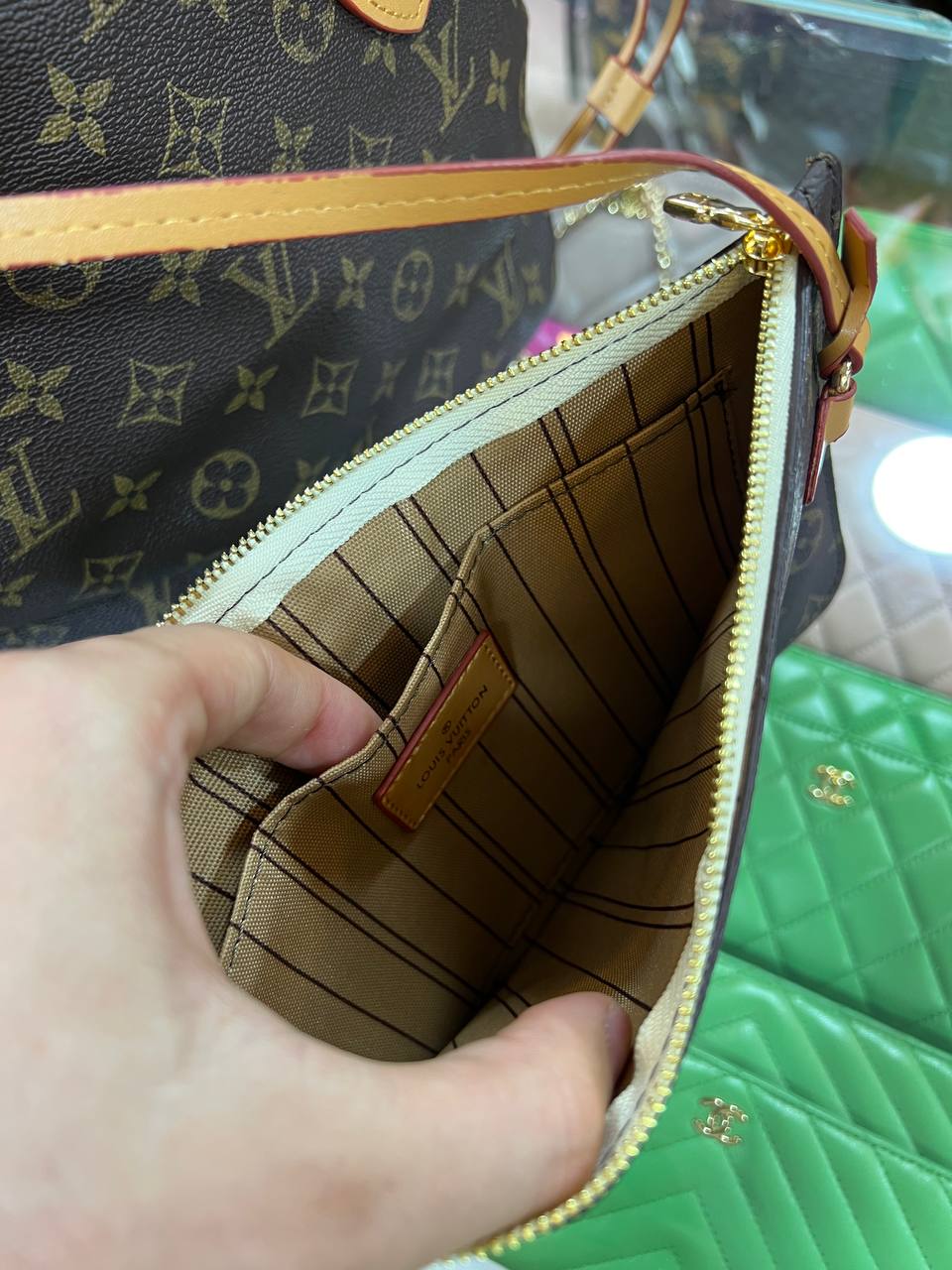 Neverfull Monogram Small