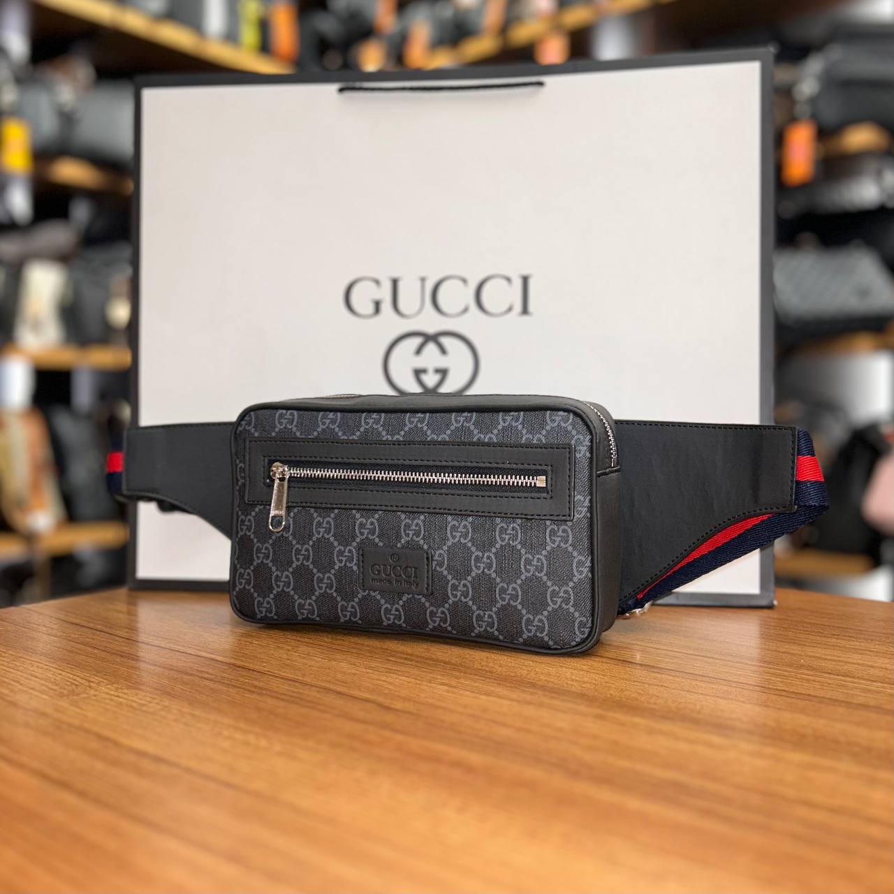 Gucci Web Stripe GG