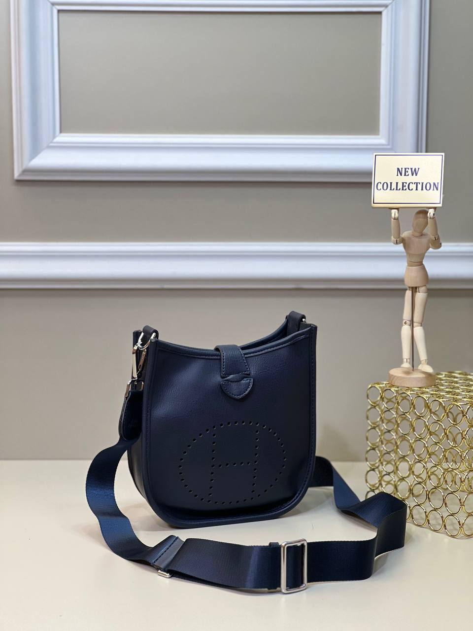 Hermes Evelyn Μαύρη