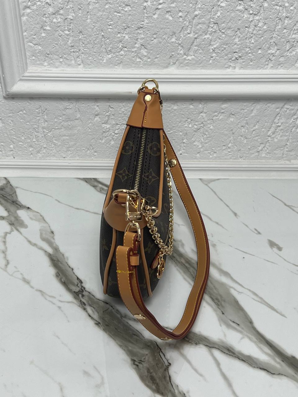 Louis Vuitton Loop