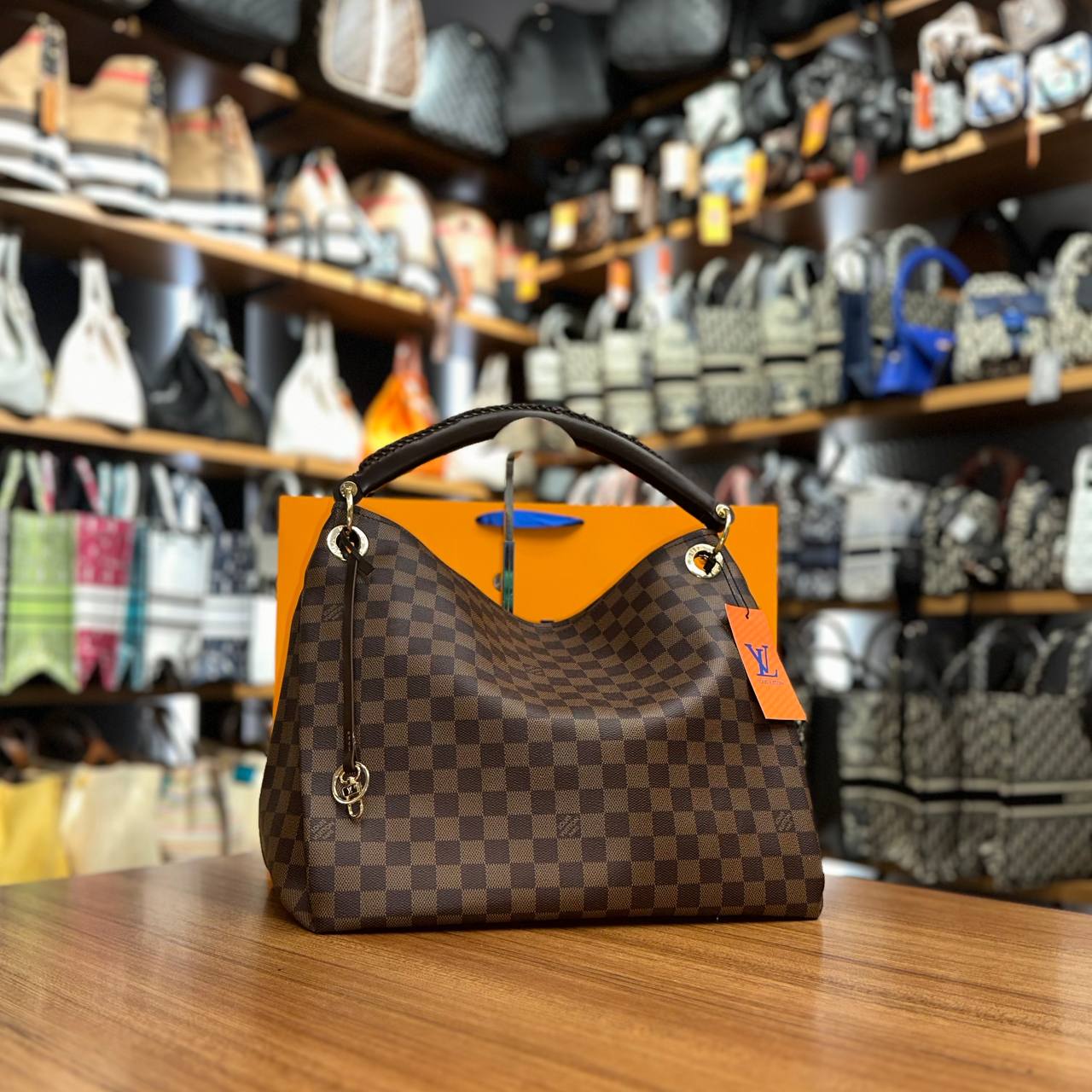 Louis Vuitton Artsy MM Damier Ebene