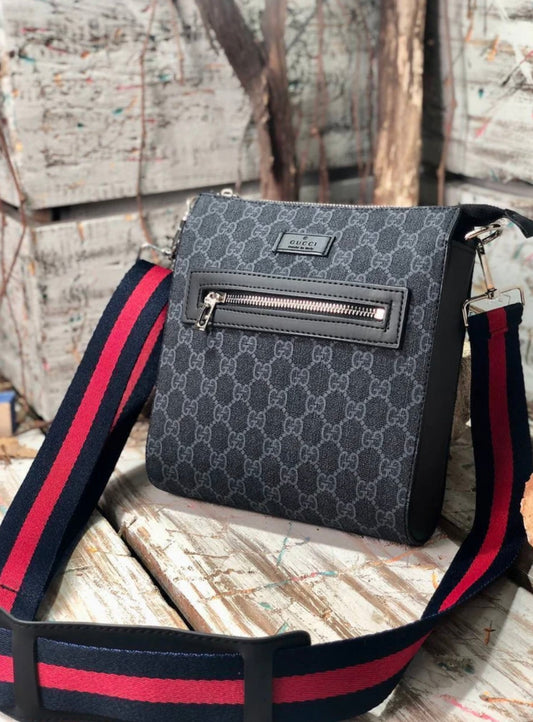 Gucci Messenger Black
