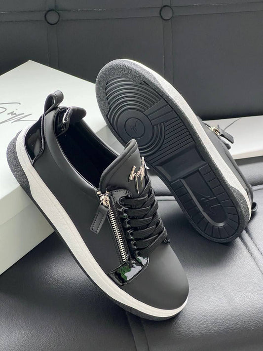 Giuseppe Zanotti Black