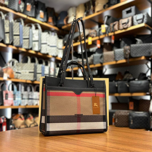 Burberry Vintage Check Shopper