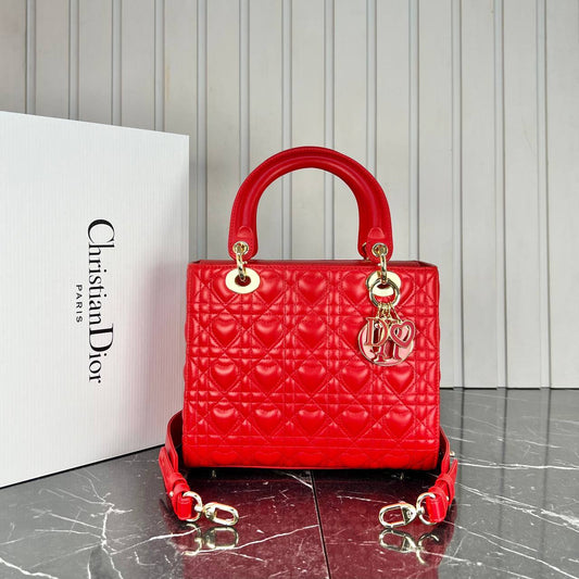 Lady Dior Κόκκινη