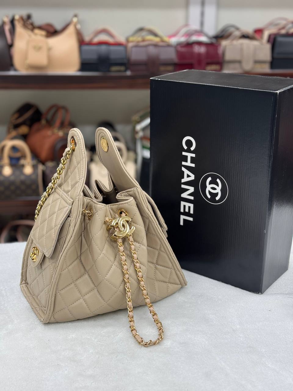 Σανέλ Πουγκί Μπεζ Suede