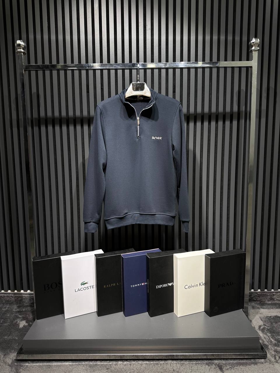 Boss με φερμουάρ